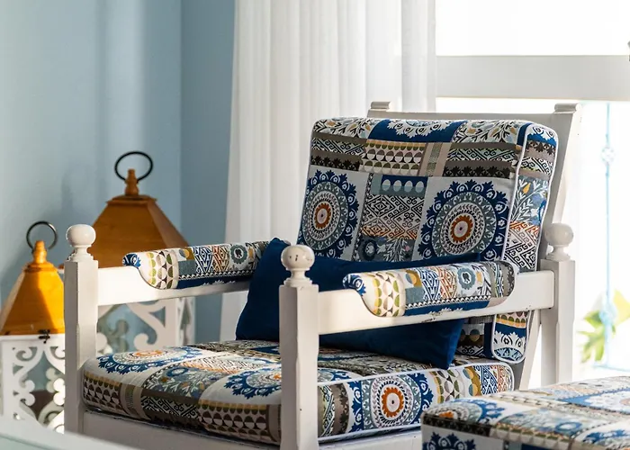 Melissa Вілла *